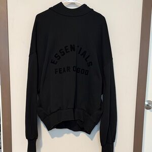 Fear of God Mens Essentials Black Sweatshirt Small